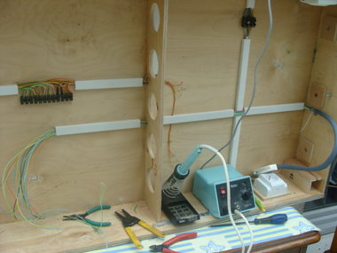 Modification du câblage du module "gare" pour y adjoindre sur sa droite le module 'transbordeur"