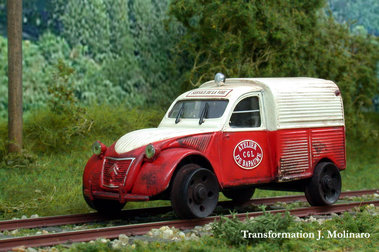 2 CV sur rails BMC 11490.jpg