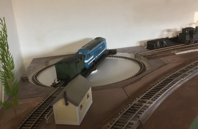 Pont Tournant digital "avec les doigts" et bureau de la feuille "de mon père"