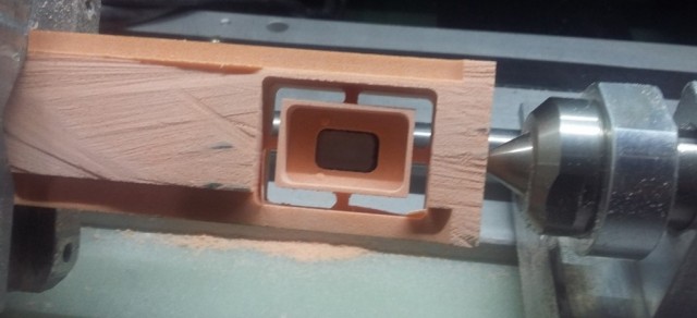 usinage haut-parleur V1 ( vue caisse de résonance )
