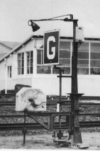 "G" remplacé par "D" pour les besoins de la cause ; et démotorisé !
