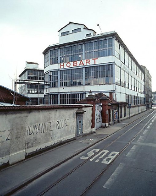Ivry_s_Seine_usineHobart.jpg (72.64 Kio) Vu 1767 fois Ivry_s_Seine_usineHobart.jpg