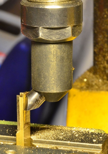 Fraisage de la partie active du sabot au "fly cutter", diamètre 27 pour une roue de 26,5