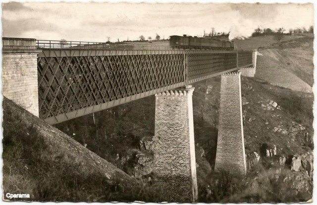 Evaux les Bains viaduc de la Tardes en 1956