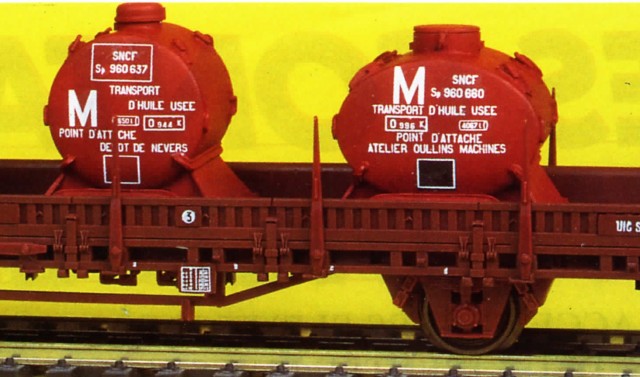 Containers002.jpg