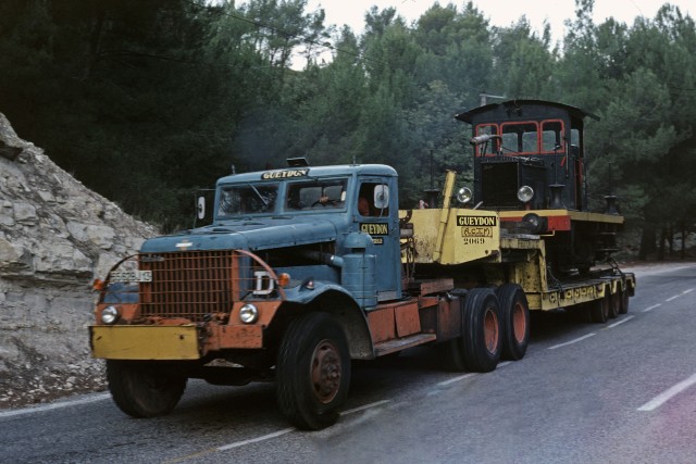 MPTUR transport YBE 1981 3.jpg