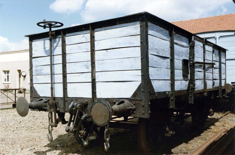 sap83_72w00501_p.jpg