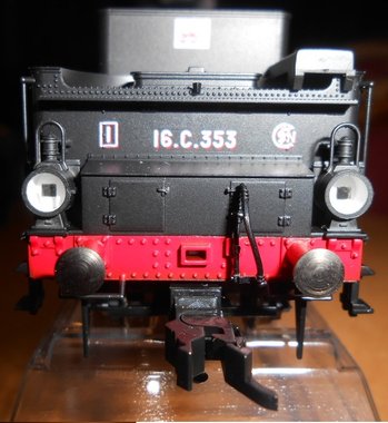 040D353 tender 005.JPG