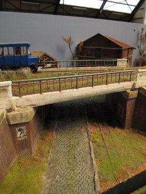 1-823.JPG
