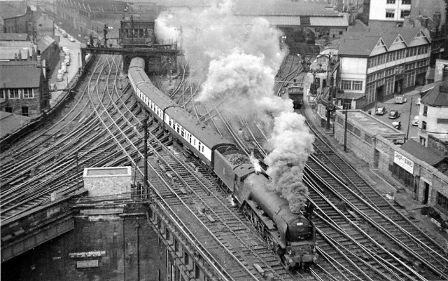 Newcastle_Central_Station.jpg