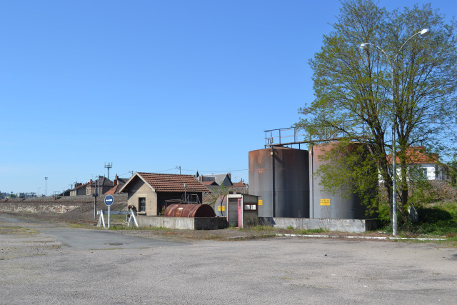 Cuves à Gasoil dépôt de Montluçon (2).jpg