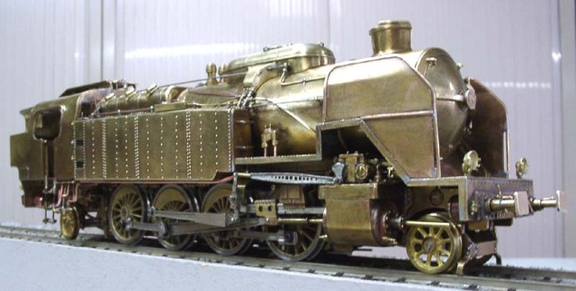 Cette 141 TC (kit MUNIER) est présentée par Jacques WILLLOT. Le montage de Jacques est superbe.