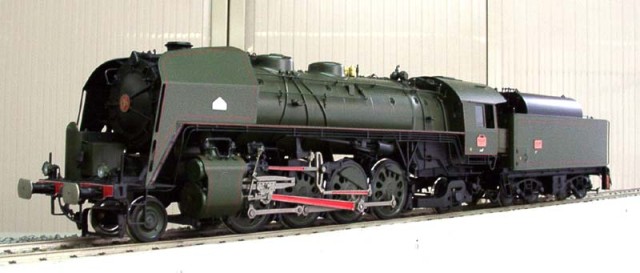 Très attendue aussi la 141R de Kiss. C'est ici la version Musée, tender fuel de grande capacité.