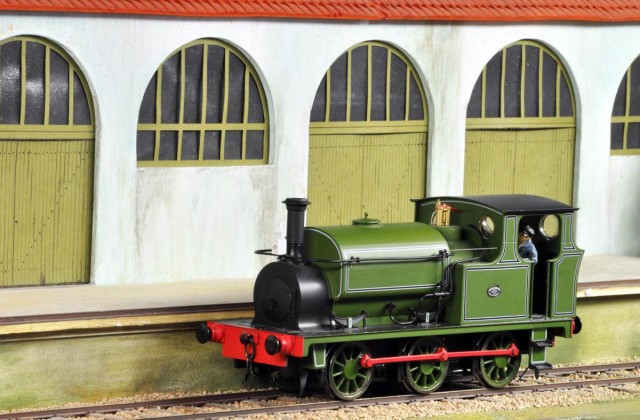 0-6-0 Hudswell Clarke en robe verte. Pierre l'a aussi en robe rouge très seyante.