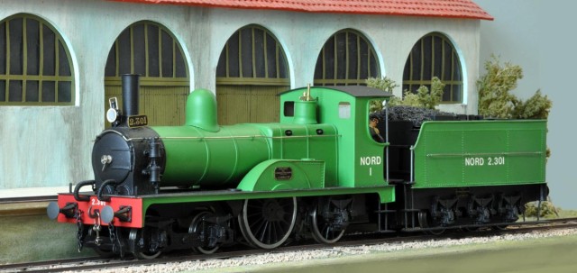 Toujours apporté par Pierre, une 211 NORD pour trains express. Construite en 1996 par Derek Lucas. Utilisation de pièces Kit Zéro, et de pièces approchantes britanniques. Digitalisée. Motorisation ATLAS.