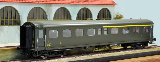 Suite : une A4B4, coté compartiments. Les compartiments sont conformes à chaque classe.