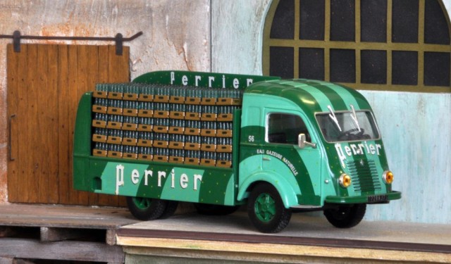 Et ce Renault Galion en déco Perrier.