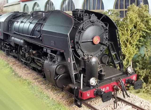 Modèle digitalisé/sonorisé (ESU). Version NEM avec châssis en fonderie rééquipé de roues FS (Fine Scale/normes fines).