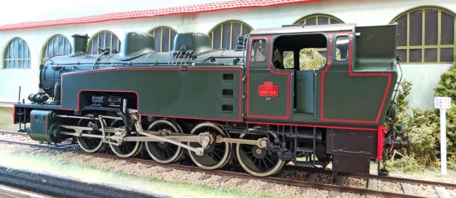 FB-050TQ-04-1200.jpg