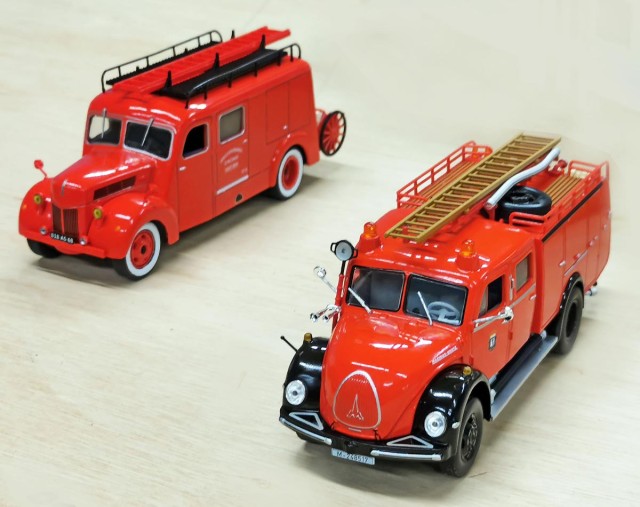 Modèle du haut : le camion de pompier français est un modèle Ford Tubincondle acheté 3 € chez NOZ.<br />Modèle du dessous : le camion de pompier allemand est un modèle sans indication acheté aussi 3 € chez NOZ.