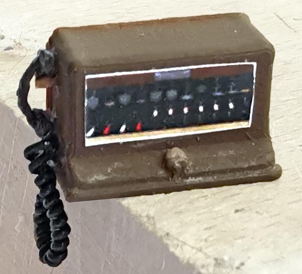 PMI-28-Telephone_B-600.jpg