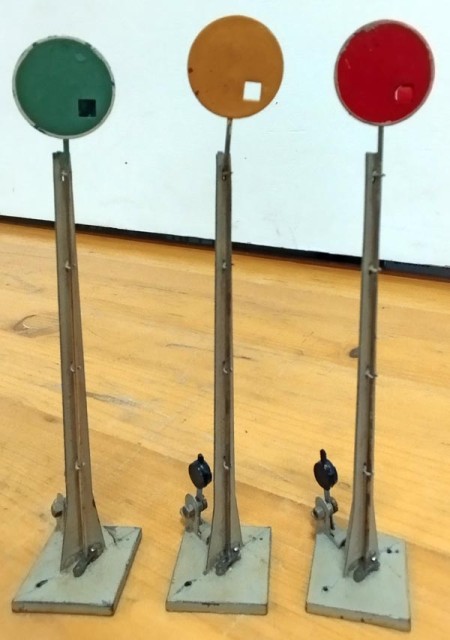 16-600.jpg