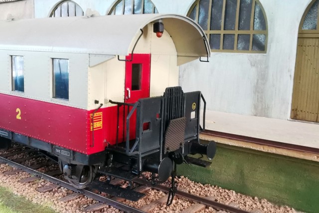 Lenz-BoiteATonnerre-RemAutorail-05-1200.jpg