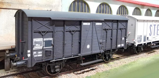 JPC-03-1200.jpg