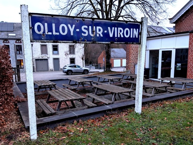 52 panneau Olloy.jpg