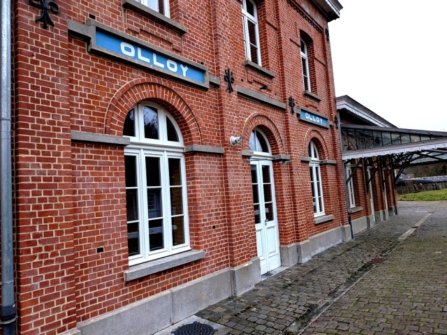 55 facade olloy.jpg