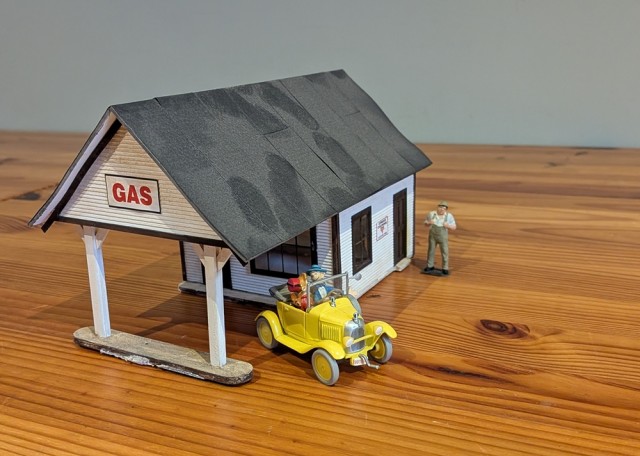 1 garage.jpg