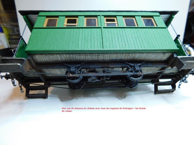 Finition wagon voyageurs 1.35 (4) 009.JPG