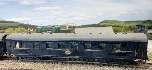 DEV-A8-bleu_ciwl-HenriD28.jpg