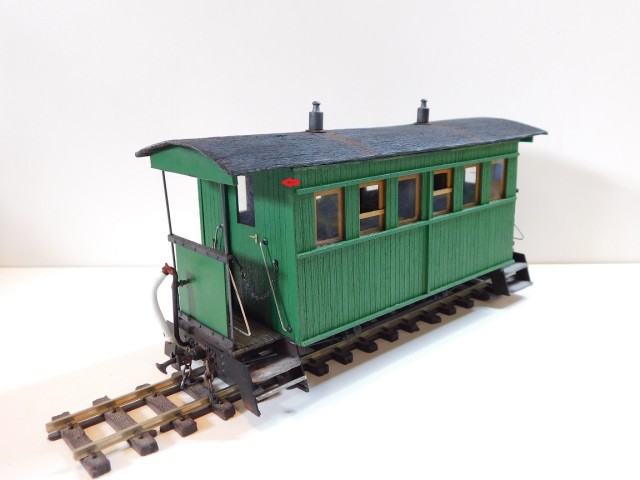 Construction de la Mixte 3cl & fourgon 1.35 (5) 002.JPG