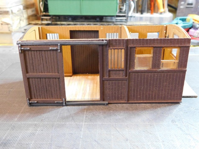 Wagon 3cl & fourgon 1.35ème (6) 005.JPG