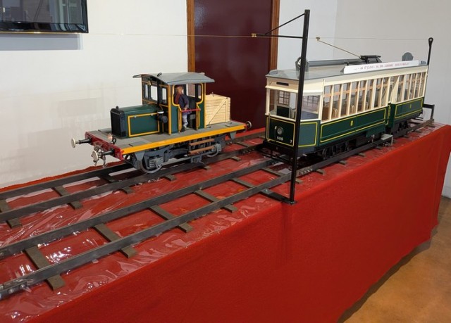 tram xl.jpg