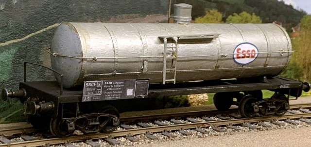wagon citerne TP équipé
