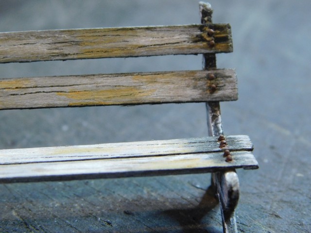 Figurines & banc Culsac 011.JPG