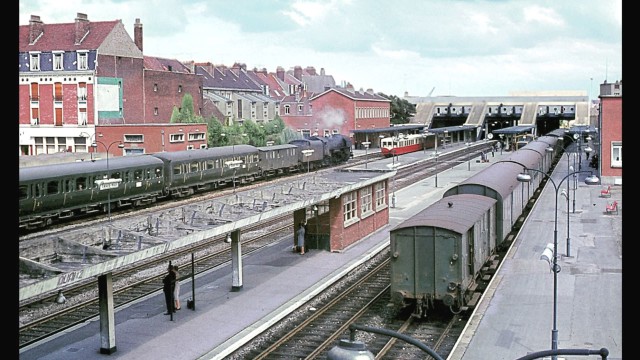 en gare de Calais-Ville