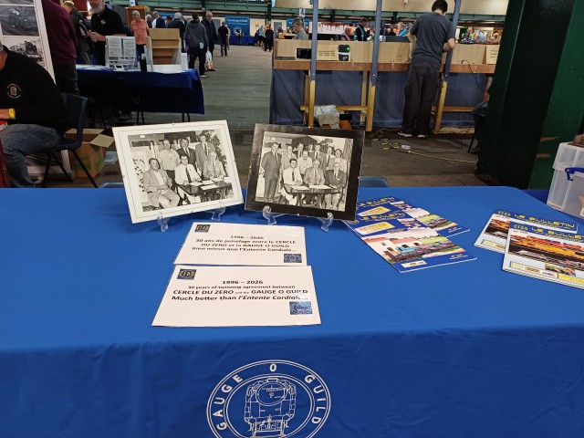 en 1996, les signataires de la convention de jumelage entre la Guild et le Cercle... une rétrospective est présente sur le stand cette année