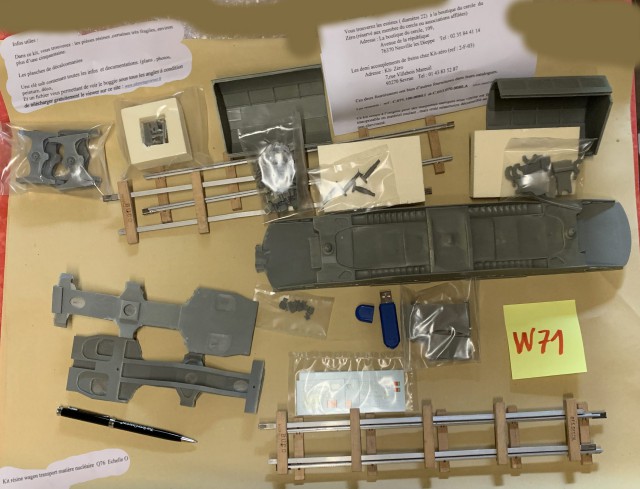 W71 - Transport de matériel nucléaire, kit résine à compléter avec roues et tampons, par exemple à la boutique du Cercle !