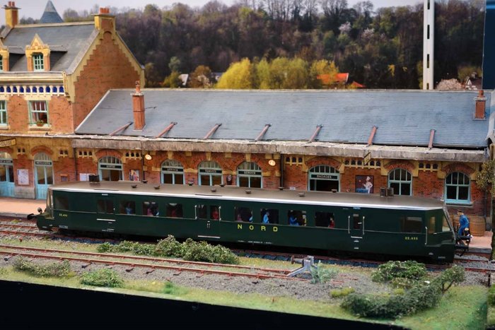 016ZERO_RESEAU_A GEYSSEN_GARE DE GUISE_EXPO_QUAI ZERO_ST-LEONARD_009_20160521.jpg